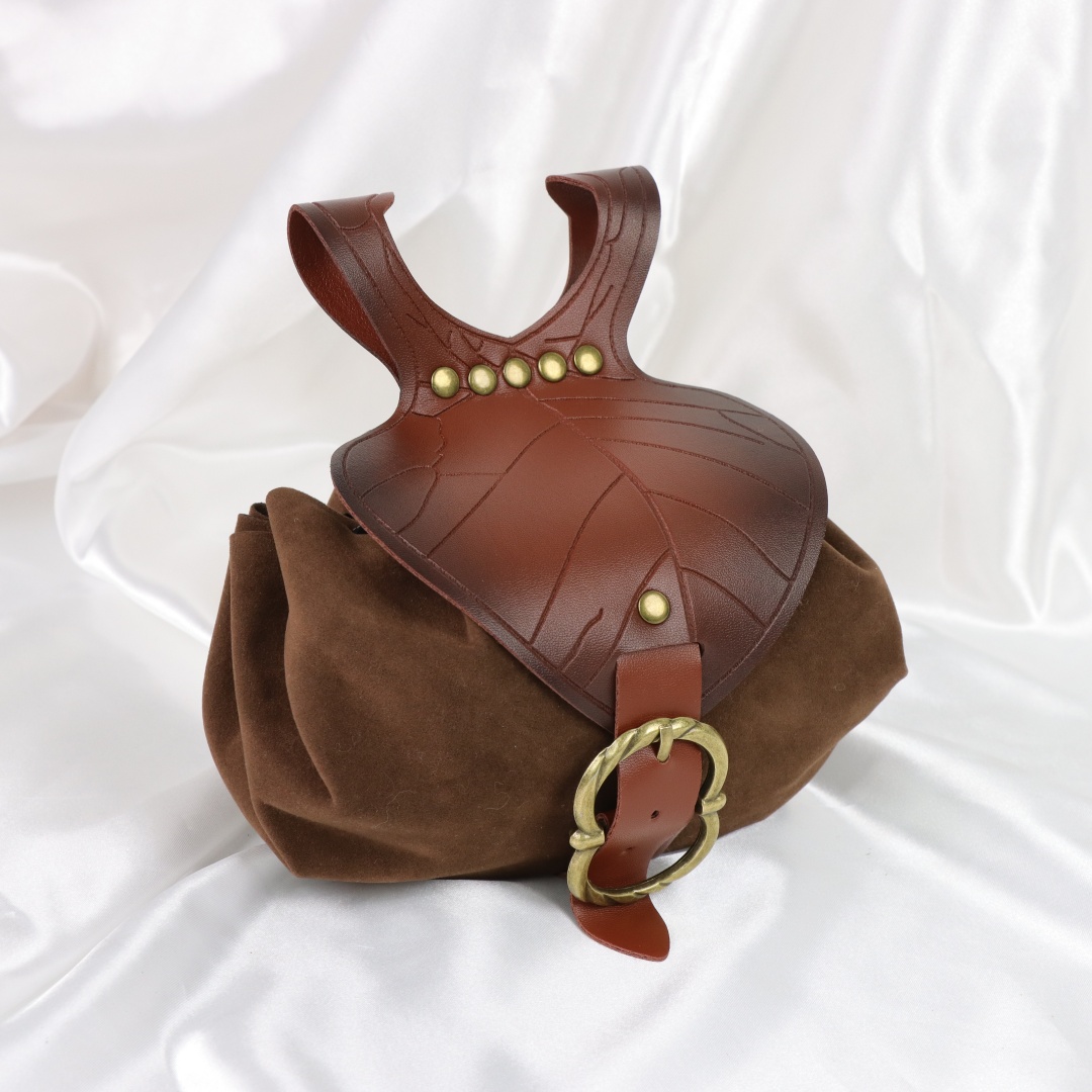 Halloween Medieval Leaf Shape  - Cocktail Shaker Set recension och pris
